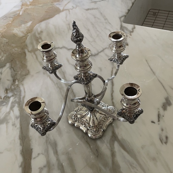 INTERNATIONAL SILVER CO CANDELABRA CIRCA 1960 - Picture 2 of 4